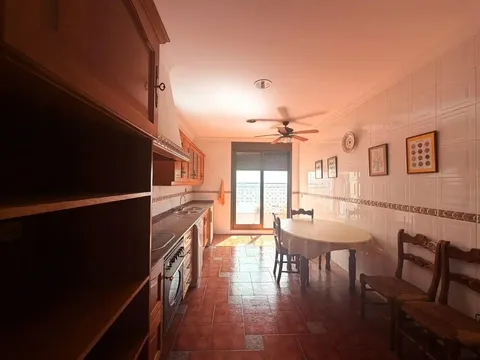Casa de 236 m² a Rafelbunyol