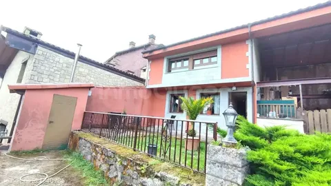 Haus 67 m² in Llanes (2/12)