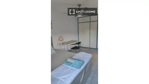 Chambre à louer, Valence
