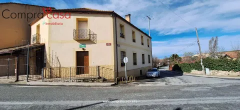 Casa de 561 m² en Espirdo