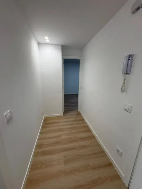 Pis de 82 m² a Terrassa