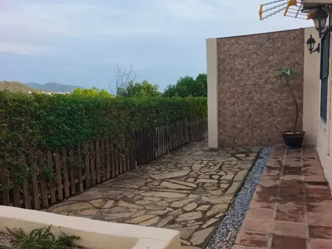 Casa de 120 m² a Viñuela
