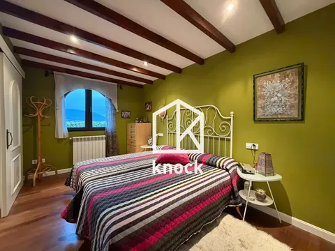 Casa 217 m² a Villaviciosa