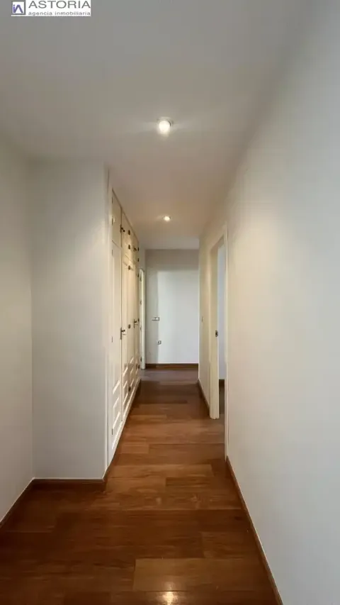 Appartamento 130 m² a Granada