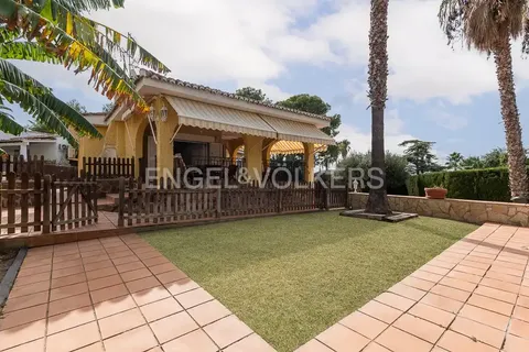 Casa de 250 m² a Nàquera