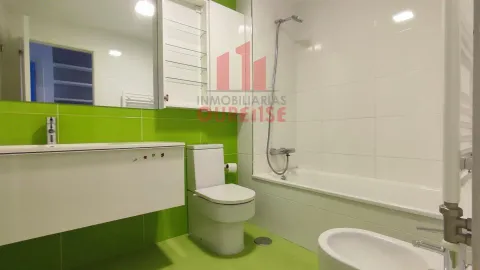 Wohnung 58 m² in Ourense
