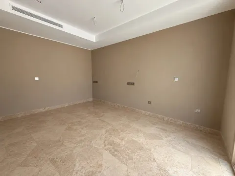 Будинок 1100 м² у Torrevieja
