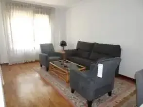 Pis de 128 m² a Gijón