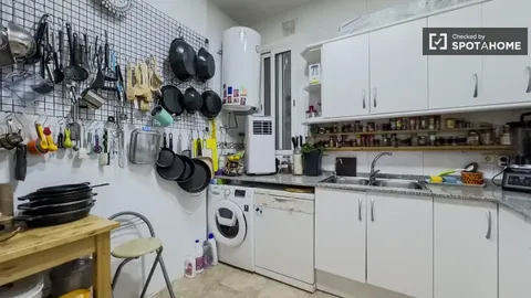 Room for rent, Barcelona
