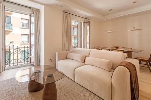 Wohnung 106 m² in Madrid