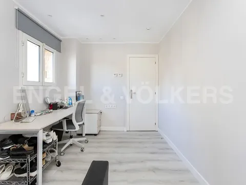 Будинок 440 м² у Esplugues de Llobregat