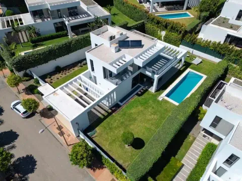 Casa 300 m² a Estepona