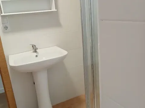 Pis de 84 m² a Almansa