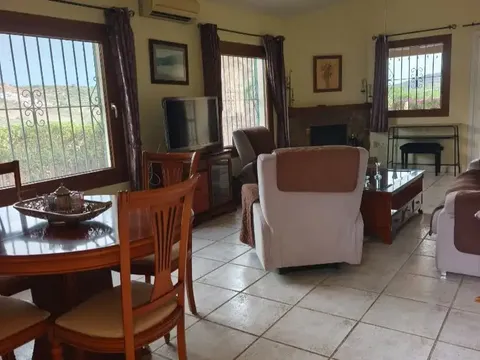 Casa de 120 m² a Viñuela