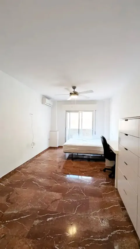 Wohnung 150 m² in Granada