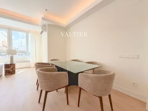 Appartamento 180 m² a Madrid