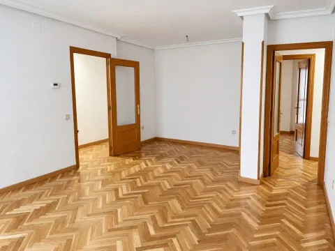 Piso de 100 m² en San Sebastián de los Reyes (2/14)