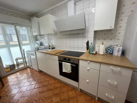 Pis de 74 m² a Gijón