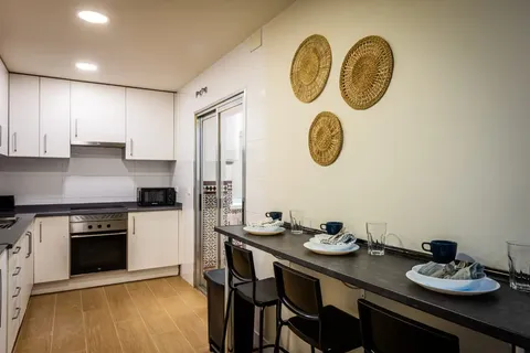 Habitació de lloguer, Parla