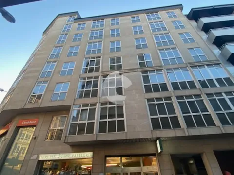 Pis de 65 m² a Ourense