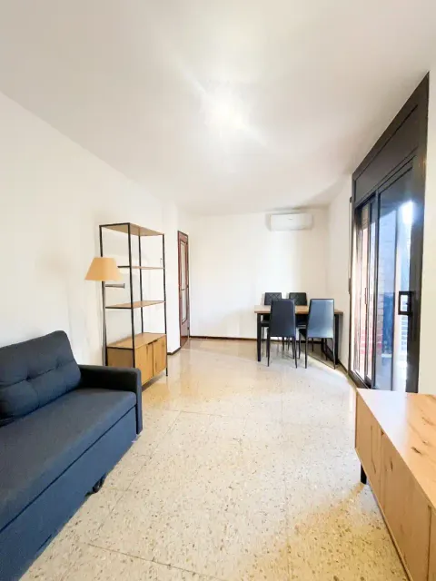 Flat 72 m² in Cerdanyola del Vallès (4/26)