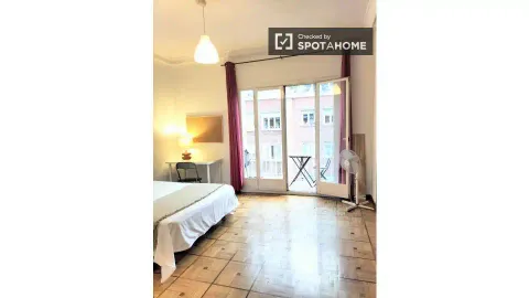 Zimmer zur Miete, Madrid (2/19)