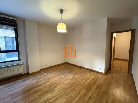 Pis de 61 m² a Lleó