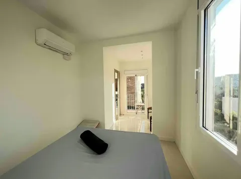 Habitación en alquiler, Barcelona (2/10)