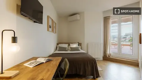 Room for rent, Barcelona