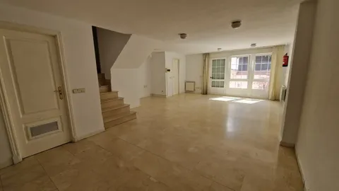 Haus 275 m² in Pozuelo de Alarcón