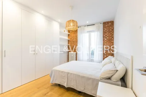 Wohnung 113 m² in Madrid