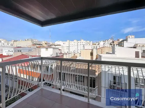 Pis de 104 m² a Alacant