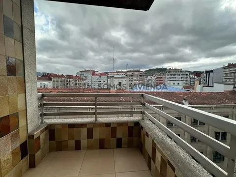 Pis de 81 m² a Ourense