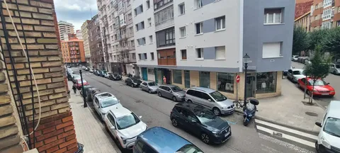 Pis de 64 m² a Gijón