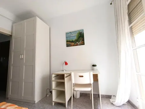 Quarto para alugar, Sevilla