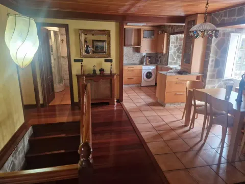 Apartamento 277 m² em Fene