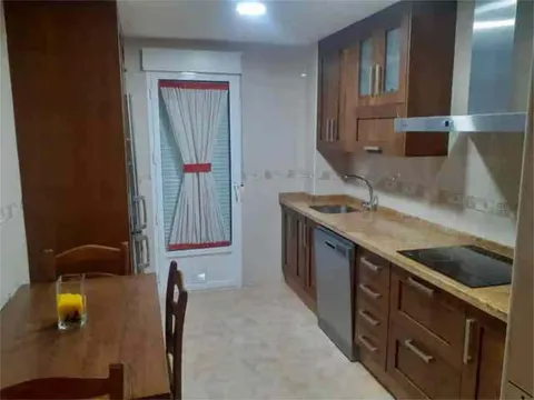 Pis de 112 m² a Benalúa