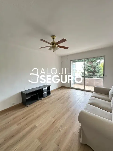 Flat 85 m² in Móstoles (2/18)