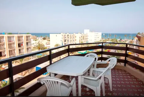 Piso de 85 m² en Roquetas de Mar