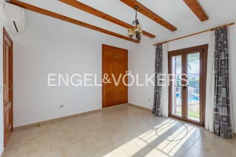 Дом 350 м² в Pedreguer