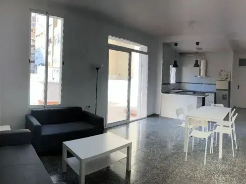 Pis de 84 m² a València