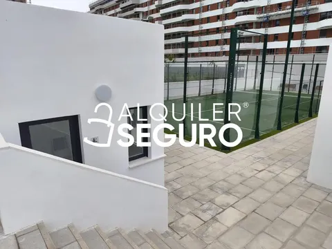 Pis de 100 m² a Dos Hermanas