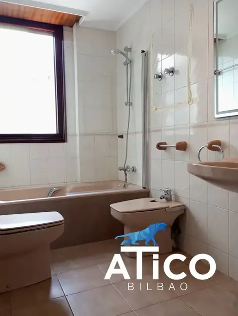 Pis de 160 m² a Bilbao