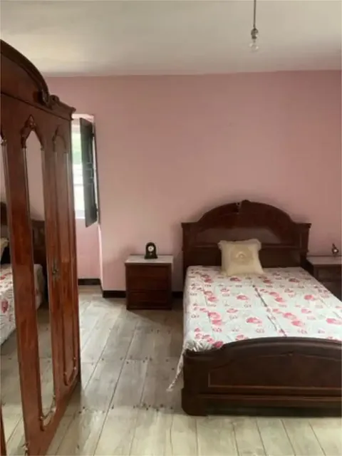 Будинок 300 м² у Outeiro de Rei