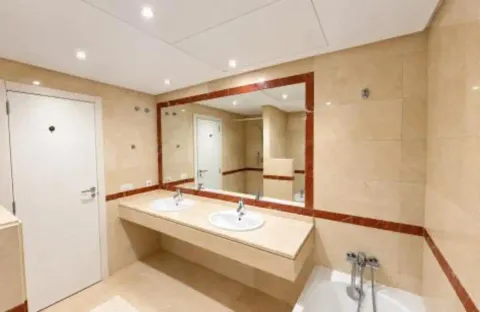 Moradia 325 m² em Marbella