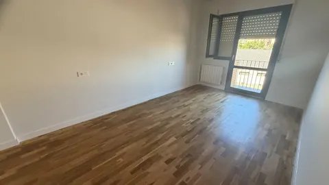 Haus 171 m² in Olite / Erriberri