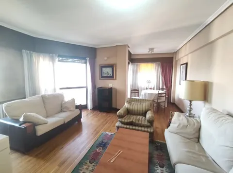 Wohnung 130 m² in Ourense