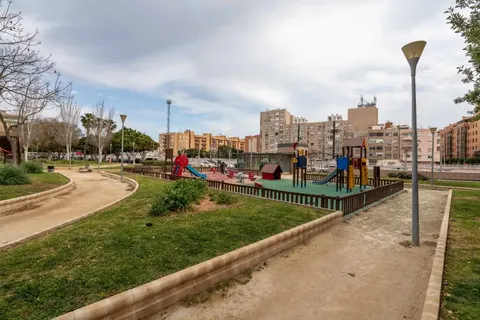 Pis de 84 m² a Almeria