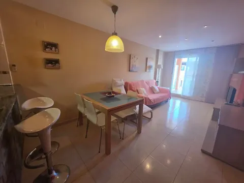 Piso de 80 m² en Chilches