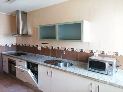 Pis de 95 m² a Sanlúcar la Mayor